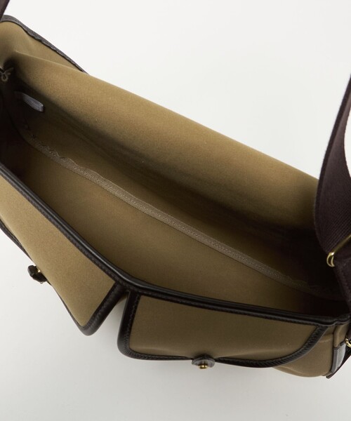 Steven Alan(スティーブンアラン)の「<Brady × Steven Alan>ARIEL TROUT LARGE /ショルダーバッグ(トートバッグ・レディース・ベージュ・FREE)」の8枚目の写真