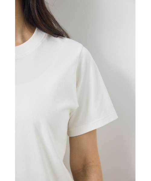 AZUL by moussy(アズールバイマウジー)の「プレミアムコットンベーシック半袖Tシャツ 夏服 秋服 春服(Tシャツ/カットソー・レディース・ブラウン/ブラック/オフホワイト/ライトイエロー・SMALL/MEDIUM)」の19枚目の写真