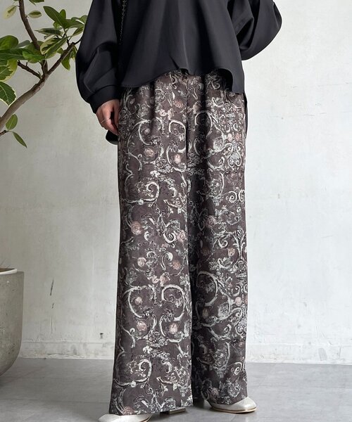 un dix cors（アンディコール）の「小花柄パンツ（その他パンツ・レディース・ベージュ/ブラウン・FREE）」の2枚目の写真