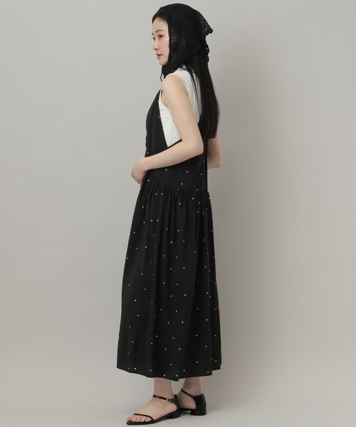 A part by（アパートバイ）の「クロシェトライアングルスカーフ（ストール/ショール・レディース・オフホワイト/ブラック・FREE）」の9枚目の写真