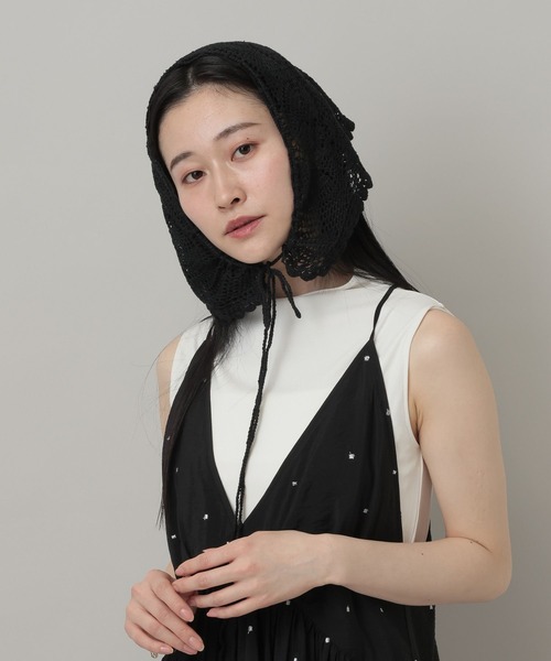 A part by（アパートバイ）の「クロシェトライアングルスカーフ（ストール/ショール・レディース・オフホワイト/ブラック・FREE）」の10枚目の写真