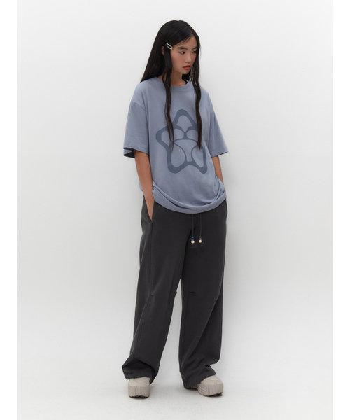 TUOMIO（トゥオミオ）の「STAR GRAPHIC OVERSIZED T-SHIRT [BABY BLUE]（Tシャツ/カットソー・レディース・その他・2/1）」の5枚目の写真