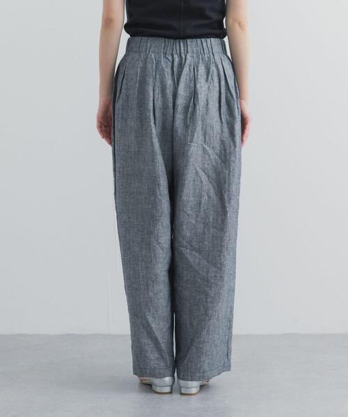 URBAN RESEARCH DOORS（アーバンリサーチドアーズ）の「ヘリンボーンリネンワイドギャザーパンツ（その他パンツ・レディース・グレー系その他・MEDIUM/SMALL）」の10枚目の写真