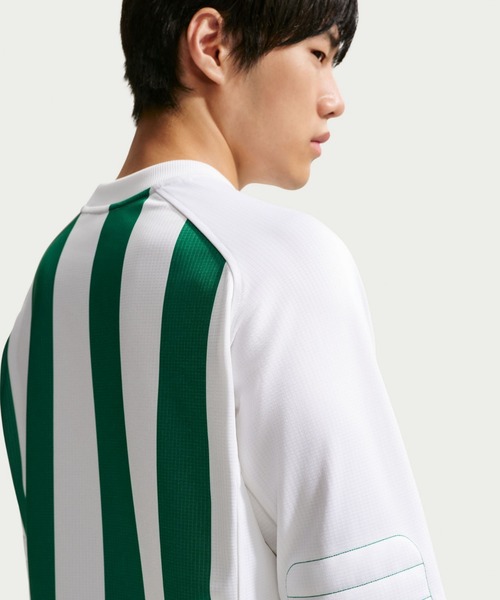 NIKE(ナイキ)の「ナイキ スポーツウェア クラブ メンズ ゴーリー トップス / Nike Sportswear Club Men's Goalie Top II4366-365 Malachite(ジャージ・メンズ・グリーン系その他2・L/M/XL/S/2XL)」の2枚目の写真