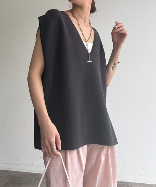 DouDou(ドゥドゥ)の「ガーターフレンチプルオーバー(Tシャツ/カットソー・レディース・ネイビー/チャコールグレー/グレイッシュベージュ・FREE)」の2枚目の写真