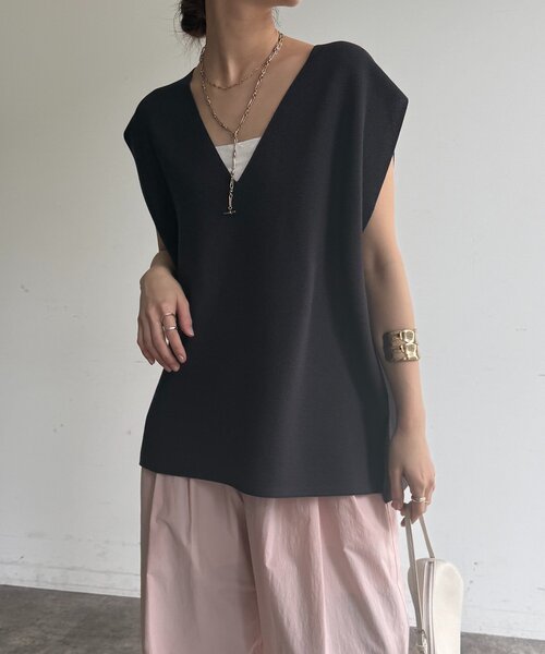 DouDou(ドゥドゥ)の「ガーターフレンチプルオーバー(Tシャツ/カットソー・レディース・ネイビー/チャコールグレー/グレイッシュベージュ・FREE)」の11枚目の写真