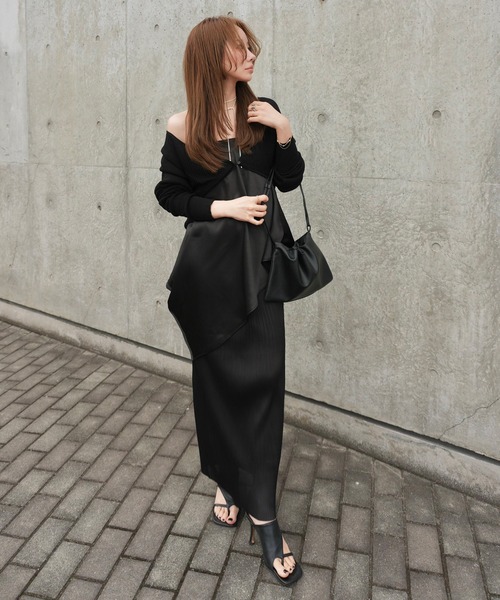 LAULEN(ローレン)の「micro pleated sheer skirt /マイクロプリーツ シアーロングスカート(スカート・レディース・アイボリー/ブラック/ブラウン・FREE)」の16枚目の写真
