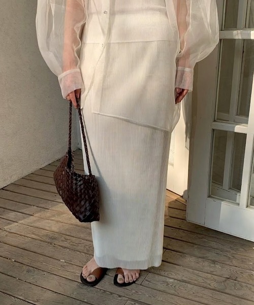 LAULEN(ローレン)の「micro pleated sheer skirt /マイクロプリーツ シアーロングスカート(スカート・レディース・アイボリー/ブラック/ブラウン・FREE)」の10枚目の写真