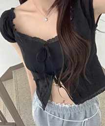 Short frill puff blouse