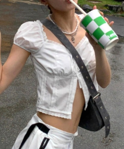 Vipoa（ヴィポア）の「Short frill puff blouse（シャツ/ブラウス・レディース・ブラック/ホワイト・FREE）」の16枚目の写真