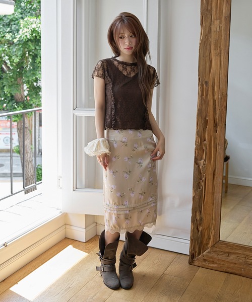 UNE MANSION(ユヌマンション)の「【UNE ORIGINAL】レーストリミング花柄ミディスカート(スカート・レディース・ピンク/アイボリー・SMALL/MEDIUM)」の7枚目の写真