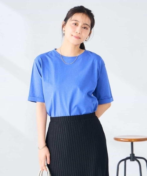 a.v.v(アーヴェヴェ)の「【接触冷感/UVカット/コットン100%/WEB限定】ロールアップハーフスリーブTシャツ(Tシャツ/カットソー・レディース・ミント/ネイビー/アイボリー/ブラック/ホワイト/クリーム/ブルー・36/38/40/42)」の7枚目の写真