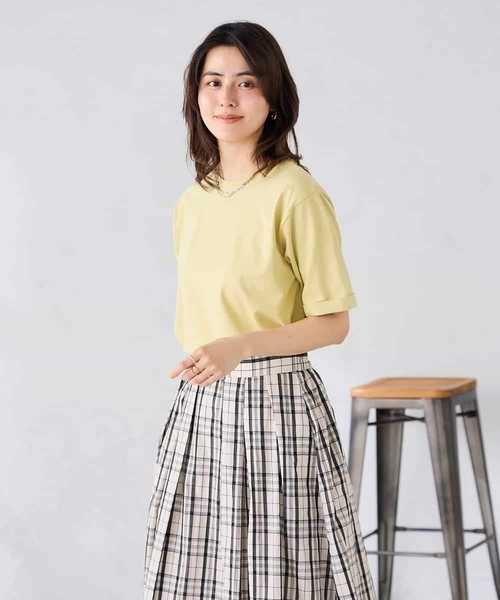 a.v.v(アーヴェヴェ)の「【接触冷感/UVカット/コットン100%/WEB限定】ロールアップハーフスリーブTシャツ(Tシャツ/カットソー・レディース・ミント/ネイビー/アイボリー/ブラック/ホワイト/クリーム/ブルー・36/38/40/42)」の12枚目の写真