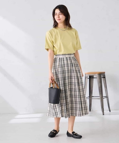 a.v.v(アーヴェヴェ)の「【接触冷感/UVカット/コットン100%/WEB限定】ロールアップハーフスリーブTシャツ(Tシャツ/カットソー・レディース・ミント/ネイビー/アイボリー/ブラック/ホワイト/クリーム/ブルー・36/38/40/42)」の8枚目の写真