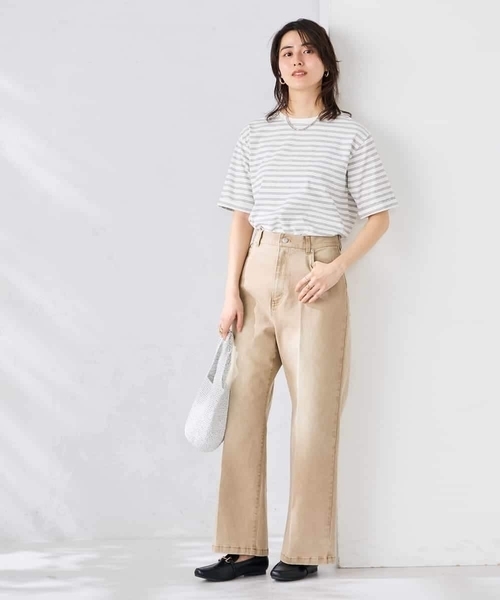 a.v.v(アーヴェヴェ)の「【接触冷感/UVカット/コットン100%/WEB限定】ロールアップハーフスリーブTシャツ(Tシャツ/カットソー・レディース・ミント/ネイビー/アイボリー/ブラック/ホワイト/クリーム/ブルー・36/38/40/42)」の10枚目の写真