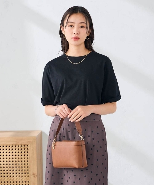 a.v.v(アーヴェヴェ)の「【接触冷感/UVカット/コットン100%/WEB限定】ロールアップハーフスリーブTシャツ(Tシャツ/カットソー・レディース・ミント/ネイビー/アイボリー/ブラック/ホワイト/クリーム/ブルー・36/38/40/42)」の16枚目の写真