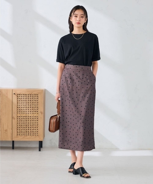 a.v.v(アーヴェヴェ)の「【接触冷感/UVカット/コットン100%/WEB限定】ロールアップハーフスリーブTシャツ(Tシャツ/カットソー・レディース・ミント/ネイビー/アイボリー/ブラック/ホワイト/クリーム/ブルー・36/38/40/42)」の19枚目の写真