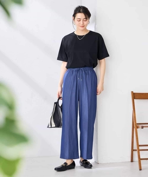 a.v.v(アーヴェヴェ)の「【接触冷感/UVカット/コットン100%/WEB限定】ロールアップハーフスリーブTシャツ(Tシャツ/カットソー・レディース・ミント/ネイビー/アイボリー/ブラック/ホワイト/クリーム/ブルー・36/38/40/42)」の22枚目の写真