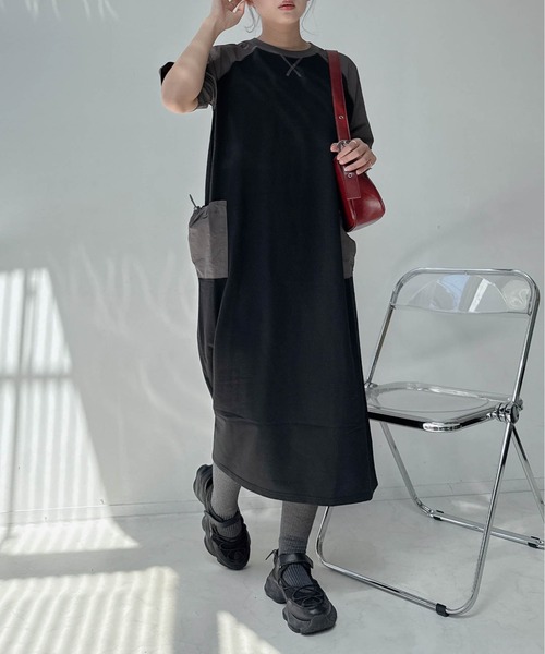 AS KNOW AS plus(アズノゥアズプラス)の「〇ゆったり楽ちん ラグランポケットドロスト付き Tシャツワンピース(ワンピース・レディース・カーキ/チャコールグレー/ブラック・FREE)」の1枚目の写真