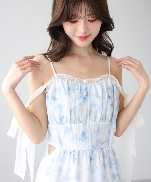 one after another NICE CLAUP（ワンアフターアナザーナイスクラップ）の「【SMサイズ展開あり】サイドカットロングワンピース（ワンピース・レディース・ブラック/ブルー系その他/ドット/チェック・SMALL/MEDIUM）」の3枚目の写真
