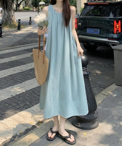 mielu(ミエル)の「Aラインリラックスロングワンピース(ワンピース・レディース・ミント/ブラック・LARGE/MEDIUM)」の2枚目の写真