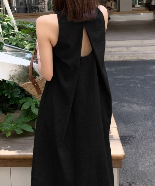mielu(ミエル)の「Aラインリラックスロングワンピース(ワンピース・レディース・ミント/ブラック・LARGE/MEDIUM)」の6枚目の写真