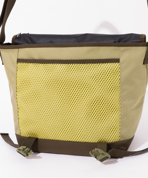 GRIP SWANY（グリップスワニー）の「Manhattan Portage×GRIP SWANY【MP1606REFGRSW】 Ny Messenger Bag  For GRIP SWANY（メッセンジャーバッグ・メンズ・ベージュ・FREE）」の11枚目の写真