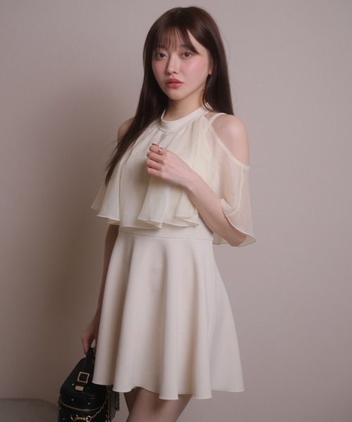 LIPSERVICE(リップサービス)の「アメスリスイムワンピース(水着・レディース・アイボリー/ブラック・FREE)」の4枚目の写真
