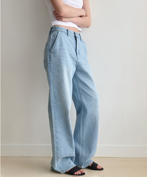 LENAV(ルナブ)の「esuデニムジーンズ(ライトブルー)(デニムパンツ・レディース・その他・SMALL/MEDIUM/LARGE)」の1枚目の写真