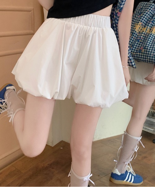 Vipoa(ヴィポア)の「バルーンデザインショートパンツ(その他パンツ・レディース・ブラック/ホワイト・FREE)」の12枚目の写真
