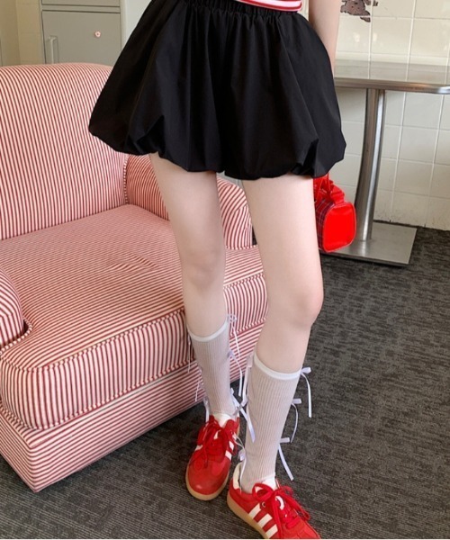 Vipoa(ヴィポア)の「バルーンデザインショートパンツ(その他パンツ・レディース・ブラック/ホワイト・FREE)」の16枚目の写真