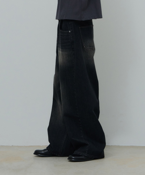 DESIRED(デシレッド)の「ウォッシングワイドデニム-FASK2301B03(デニムパンツ・レディース・ブラック・MEDIUM/LARGE/X-LARGE)」の4枚目の写真