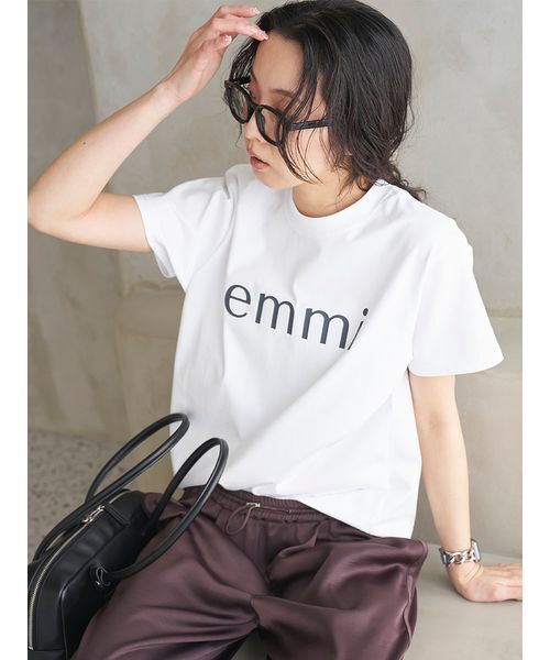 新品同　エミヨガ　Tシャツ＆レギンス サイズ1 M emmi｜エミのTシャツ/カットソー通販 - ZOZOTOWN