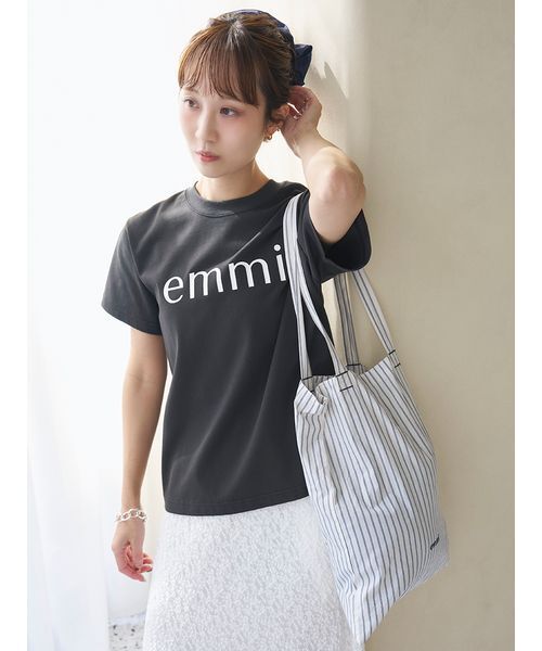 emmi（エミ）の「ベーシックemmiロゴTシャツ（Tシャツ/カットソー・レディース・ライトグレー/ホワイト/ピンク/ベージュ/チャコールグレー・F）」の20枚目の写真