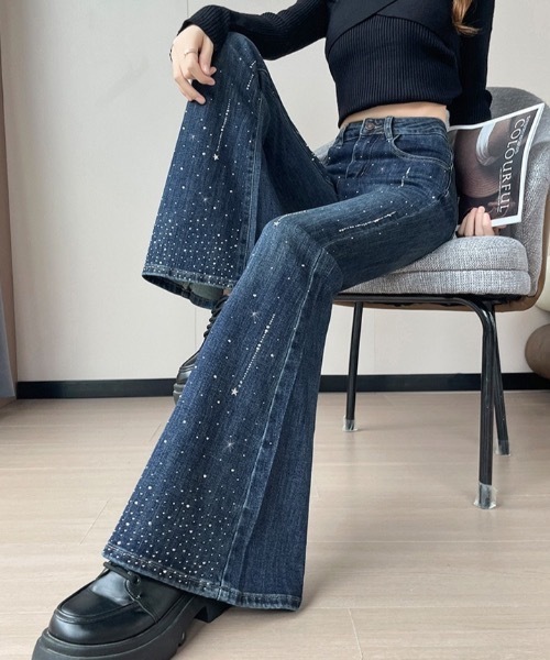 FUNdaysion（ファンデイション）の「ラインストーンフレアデニムパンツ（デニムパンツ・レディース・ブルー・M/S/L）」の12枚目の写真