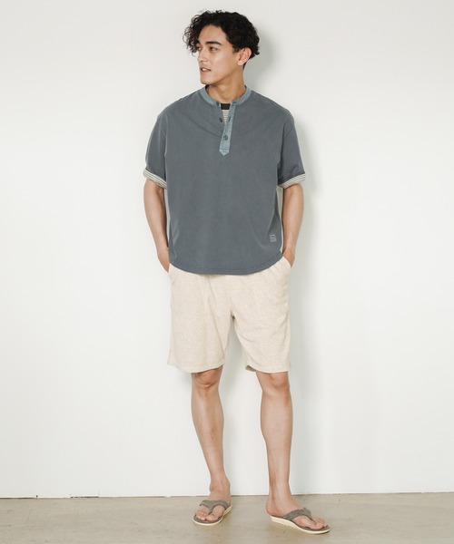 BAYFLOW（ベイフロー）の「スラブヘンリーネックTシャツ（Tシャツ/カットソー・メンズ・チャコール/オフホワイト/ブラウン・MEDIUM/LARGE）」の4枚目の写真