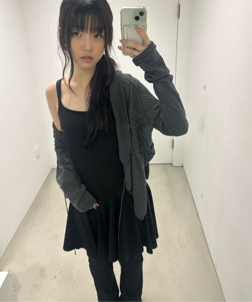 OJOS(オホス)の「Back Strap Flare Dress / Black(ワンピース・レディース・その他・1/2/3)」の6枚目の写真