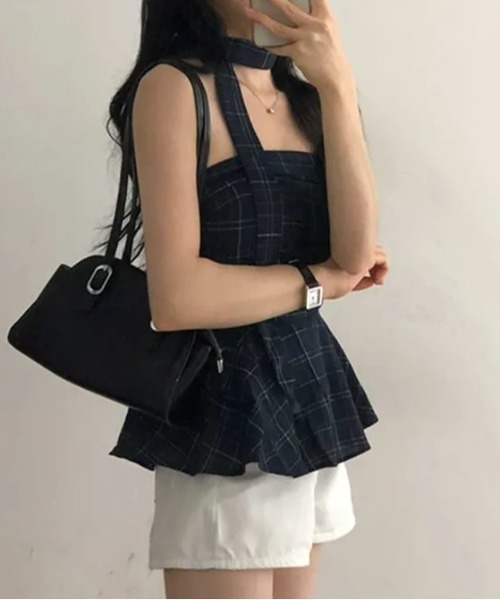 Aelina(エリナ)の「チョーカーストラップ チェック柄ビスチェ フレアヘム ノースリーブトップス(チューブトップ・レディース・ブルー/ホワイト・FREE)」の5枚目の写真