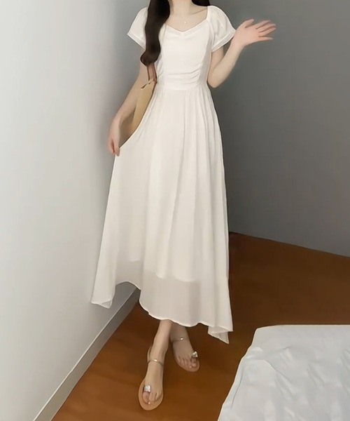 LUCPY(ラクピー)の「フレアスリーブワンピース(ワンピース・レディース・ホワイト・X-LARGE/LARGE/MEDIUM/SMALL)」の1枚目の写真