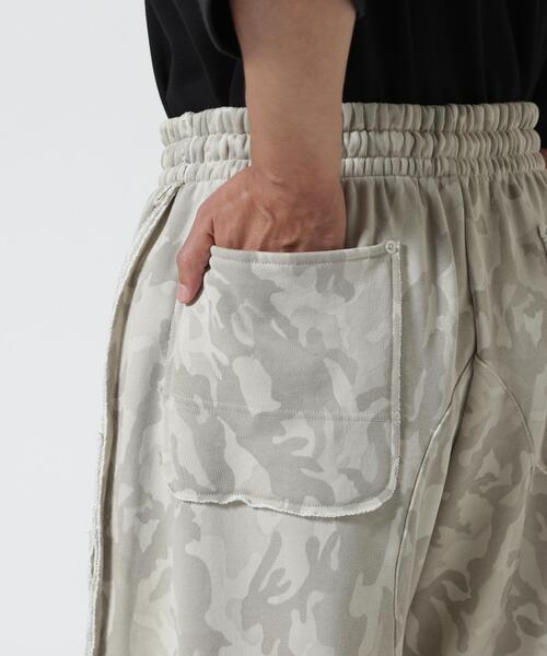 B'2nd(ビーセカンド)の「RENOVA/レノバ DOUBLE KNEE SWEAT SHORTS ダブルニー スウェットショーツ(その他パンツ・メンズ・ブラック/グレー/その他2・1/3)」の21枚目の写真