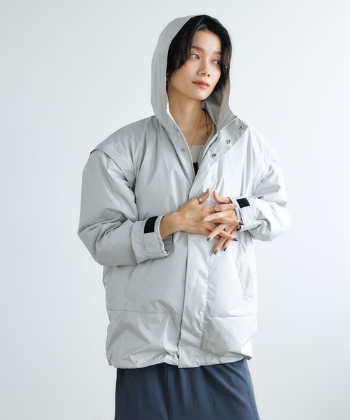 CROSS FUNCTION（クロスファンクション）の「空調服(R)  4way晴雨兼用冷感UVマウンテンパーカー（マウンテンパーカー・レディース・ブラック/ベージュ/オフホワイト・LL/M/L）」の5枚目の写真