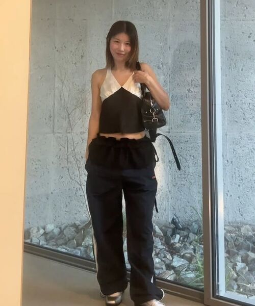 Kijun（キジュン）の「Satin Shirring Halter Top Black Ivory（Tシャツ/カットソー・レディース・その他・LARGE/MEDIUM）」の8枚目の写真
