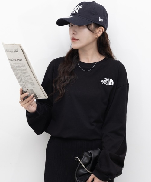 THE NORTH FACE(ザノースフェイス)の「THE NORTH FACE(ザ・ノースフェイス)/ESSENTIAL L/S R/TEE(Tシャツ/カットソー・レディース・ホワイト系その他/ブラック系その他・M/L/XL)」の18枚目の写真