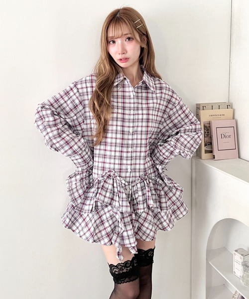 Loueme（ルエム）の「フリルチェックシャツチュニック（シャツ/ブラウス・レディース・レッド/ライトブルー/ブラック/ホワイト・FREE）」の4枚目の写真
