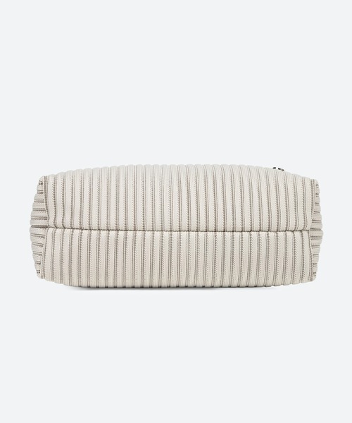 q bag paris(キューバッグパリ)の「tricote plus petit トリコット プリュ プティ ニットトートバッグ(トートバッグ・レディース・ライトブルー/モカ/ピンクベージュ・FREE)」の11枚目の写真