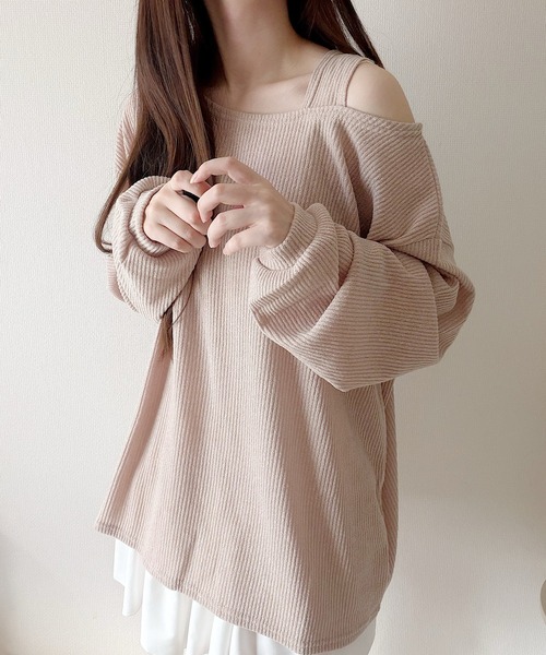 Nana(ナナ)の「アシンメトリーショルダーリブプルオーバー(Tシャツ/カットソー・レディース・アイボリー/ダークベージュ・FREE)」の15枚目の写真