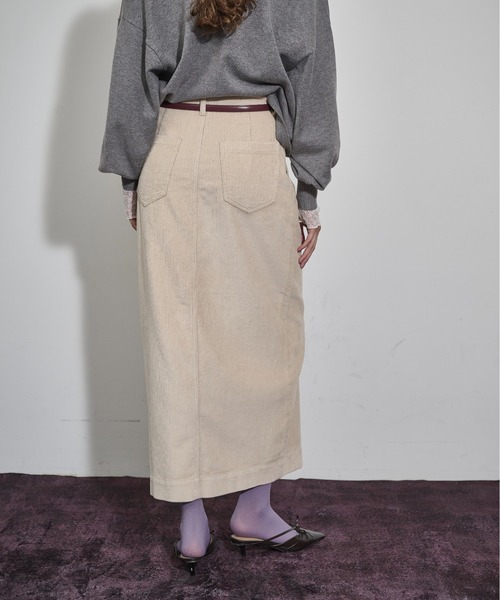 THE YOn(ザヨン)の「コーデュロイタックナロースカート(スカート・レディース・ブラウン/プラム/クリーム・M/S)」の20枚目の写真