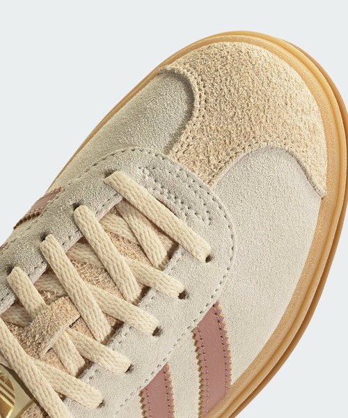 adidas(アディダス)の「ガゼル / Gazelle / GAZELLE BOLD / 厚底スニーカー / アディダスオリジナルス adidas Originals(スニーカー・レディース・ホワイト系その他4・22.0cm/23.5cm/23.0cm/22.5cm/27.0cm/26.5cm/26.0cm/25.5cm/25.0cm/28.0cm/24.5cm/24.0cm/27.5cm)」の8枚目の写真