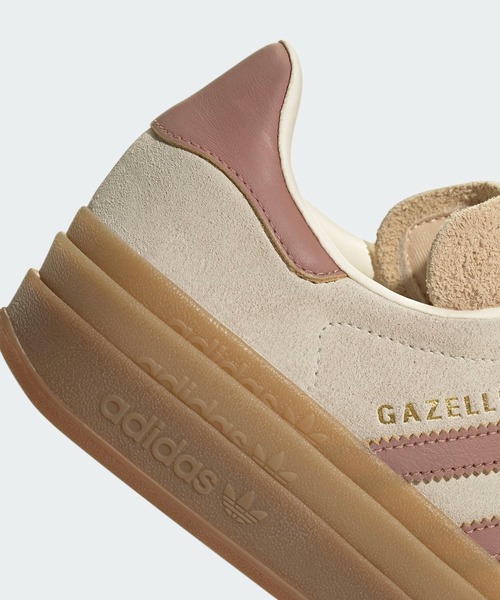 adidas(アディダス)の「ガゼル / Gazelle / GAZELLE BOLD / 厚底スニーカー / アディダスオリジナルス adidas Originals(スニーカー・レディース・ホワイト系その他4・22.0cm/23.5cm/23.0cm/22.5cm/27.0cm/26.5cm/26.0cm/25.5cm/25.0cm/28.0cm/24.5cm/24.0cm/27.5cm)」の7枚目の写真