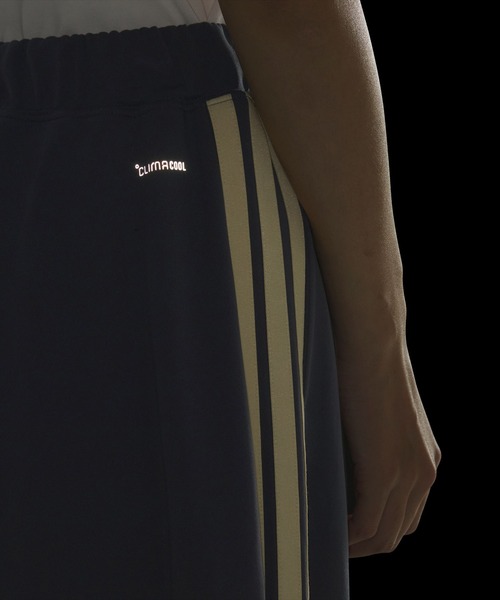 adidas(アディダス)の「スリーストライプス KN スカート / アディダス adidas(スカート・レディース・ブルー・XX-LARGE/SMALL/X-LARGE/LARGE/MEDIUM)」の5枚目の写真